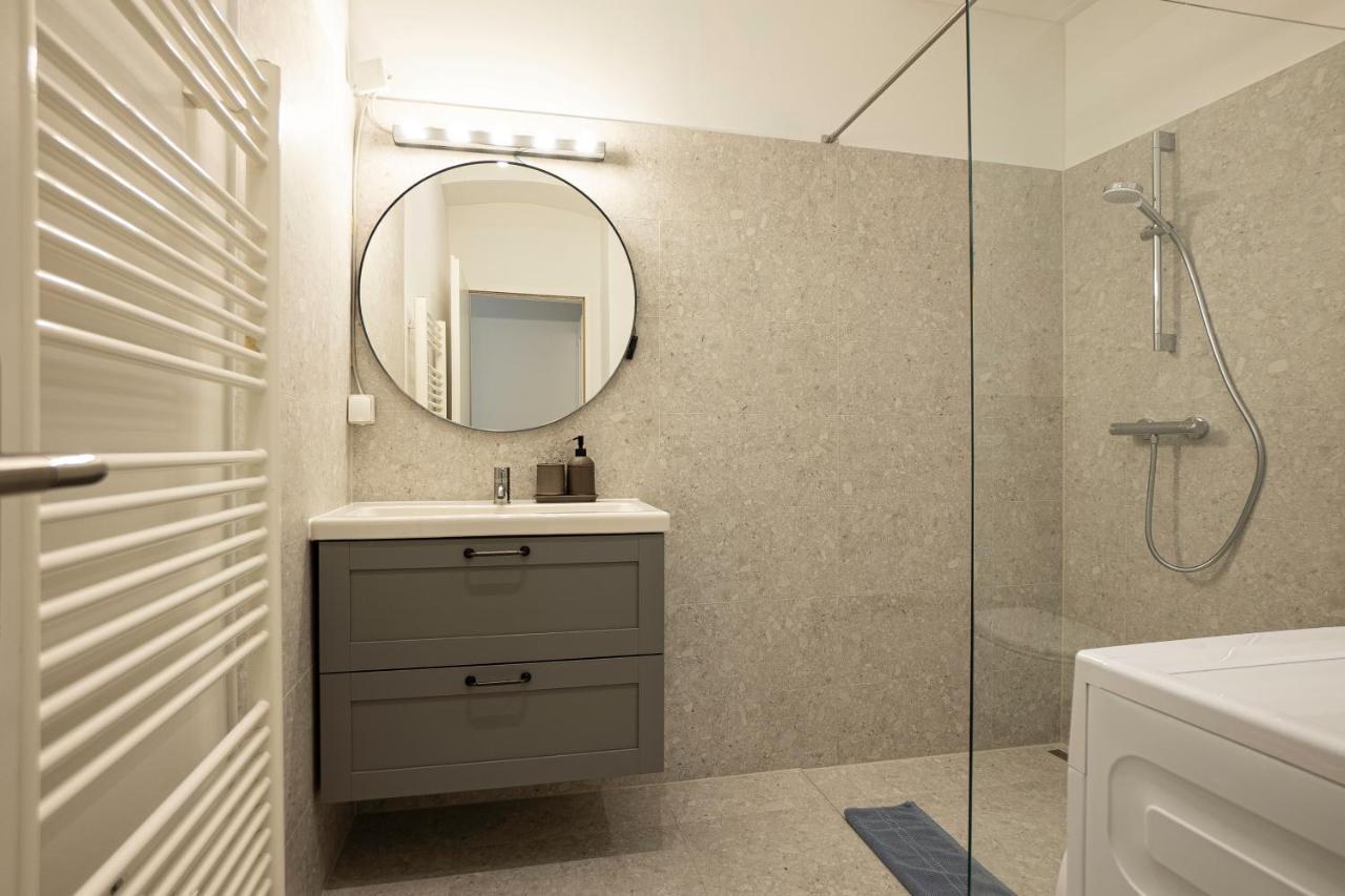 Experience Fresh Comfort In Our Brand-New Apartment In Vienna'S 17Th District Екстер'єр фото