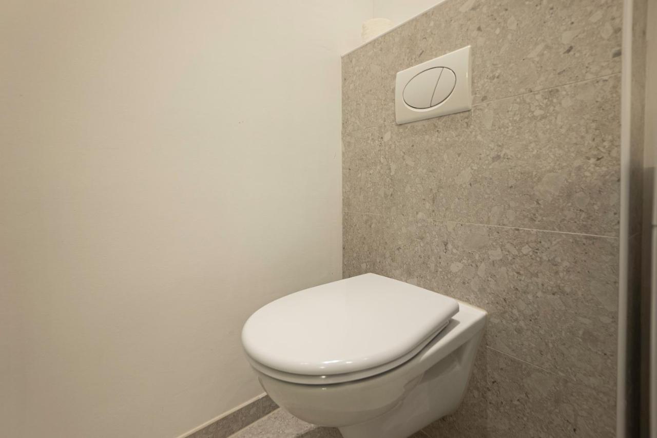 Experience Fresh Comfort In Our Brand-New Apartment In Vienna'S 17Th District Екстер'єр фото